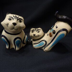 Pair of Vicman Mexican Pottery Cats